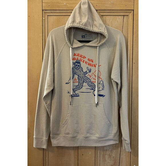 The Great PNW Mens Keep on Squatchin Sasquatch Hoodie Size Medium Beige AN EXC - Picture 3 of 9